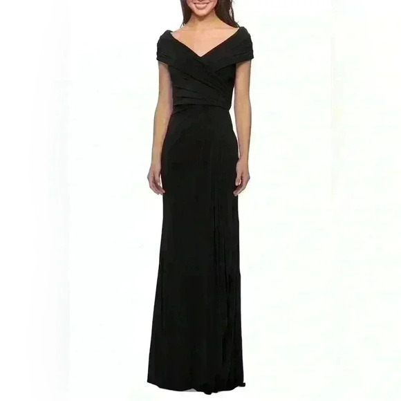 La Femme- NWT Black Ruched Jersey Column Gown sz 2 - Picture 1 of 11